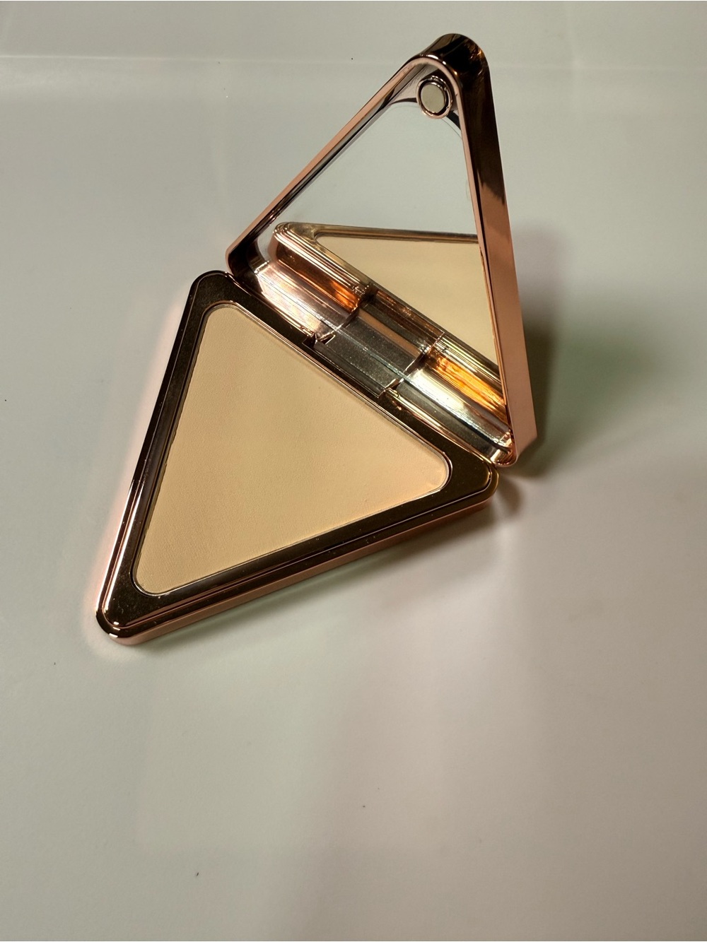 LYS Triple Fix Translucent Setting Powder